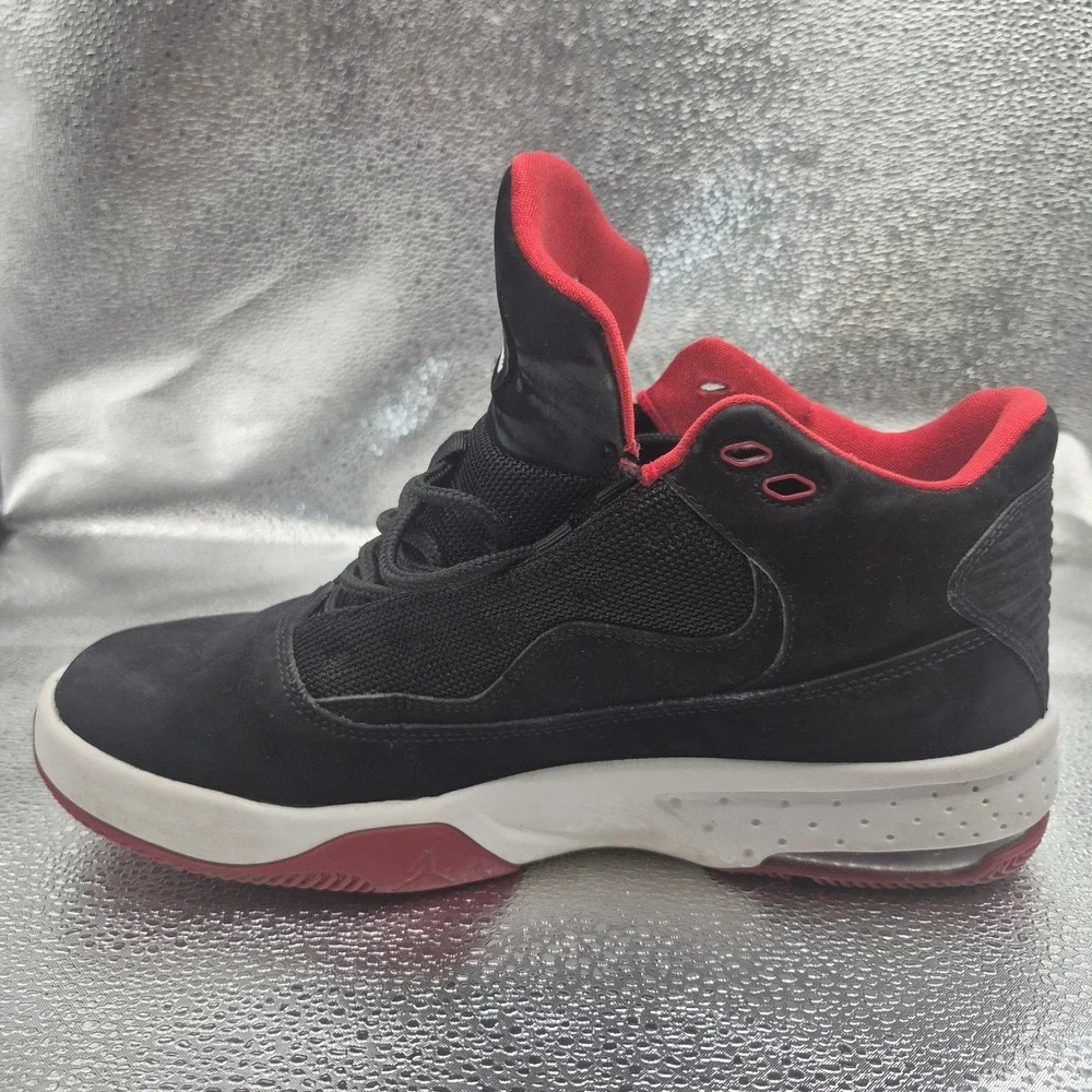 Jordan Max Aura 2 Black Red White Basketball Shoes CK6636-016 Mens 8